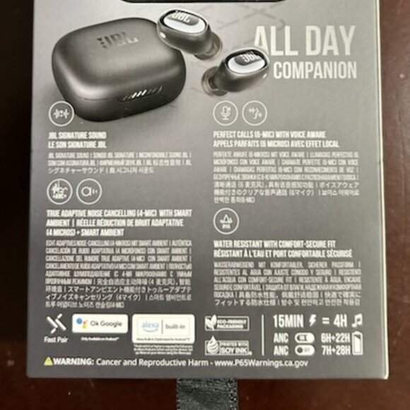 JBL Live Free 2 100% Wireless Noise Cancelling In-Ear Headphones - Black - Picture 4 of 7